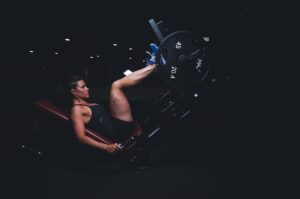 運動嫌いでもできる足のむくみ改善ダイエット方法は？